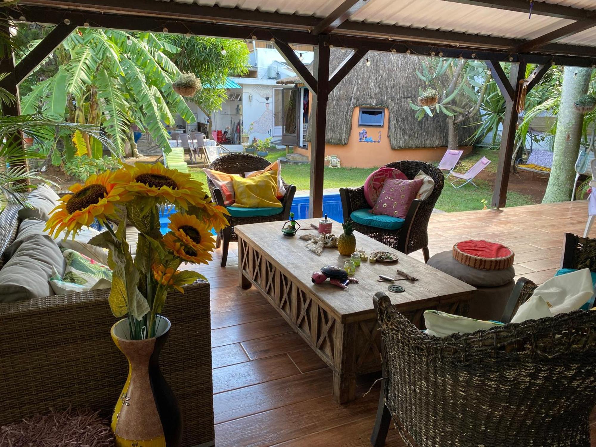 Cazhibiscus Bed & Breakfast Trou aux Biches Exterior photo