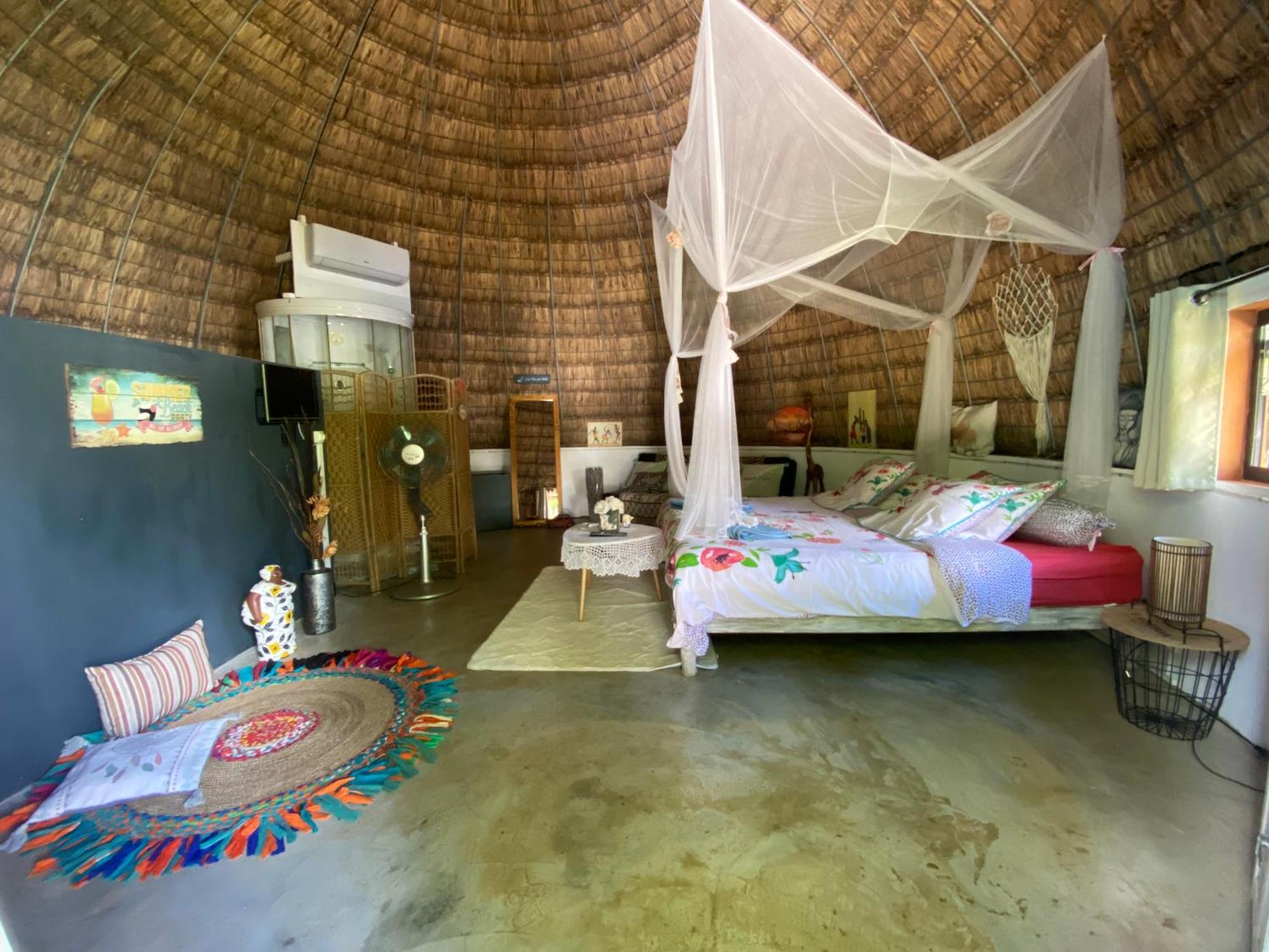 Cazhibiscus Bed & Breakfast Trou aux Biches Exterior photo